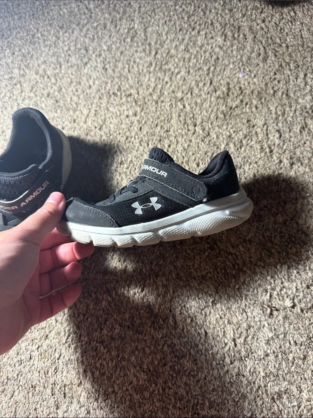 Under Armour black under
